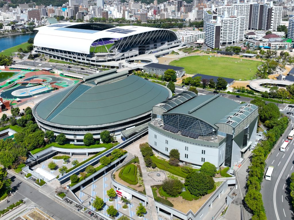 広島県立総合体育館外観